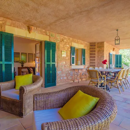 Gran Llombards Villa *
